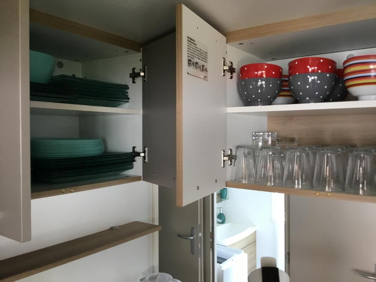 Frejus Tout Confort, Climatisation,Linge De Lit Et De Toilette, Coffre Fort, Ventilations Au Plafond Chambres Et Wifi Possible エクステリア 写真