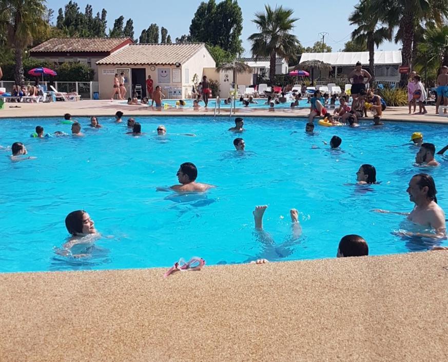 Frejus Tout Confort, Climatisation,Linge De Lit Et De Toilette, Coffre Fort, Ventilations Au Plafond Chambres Et Wifi Possible エクステリア 写真