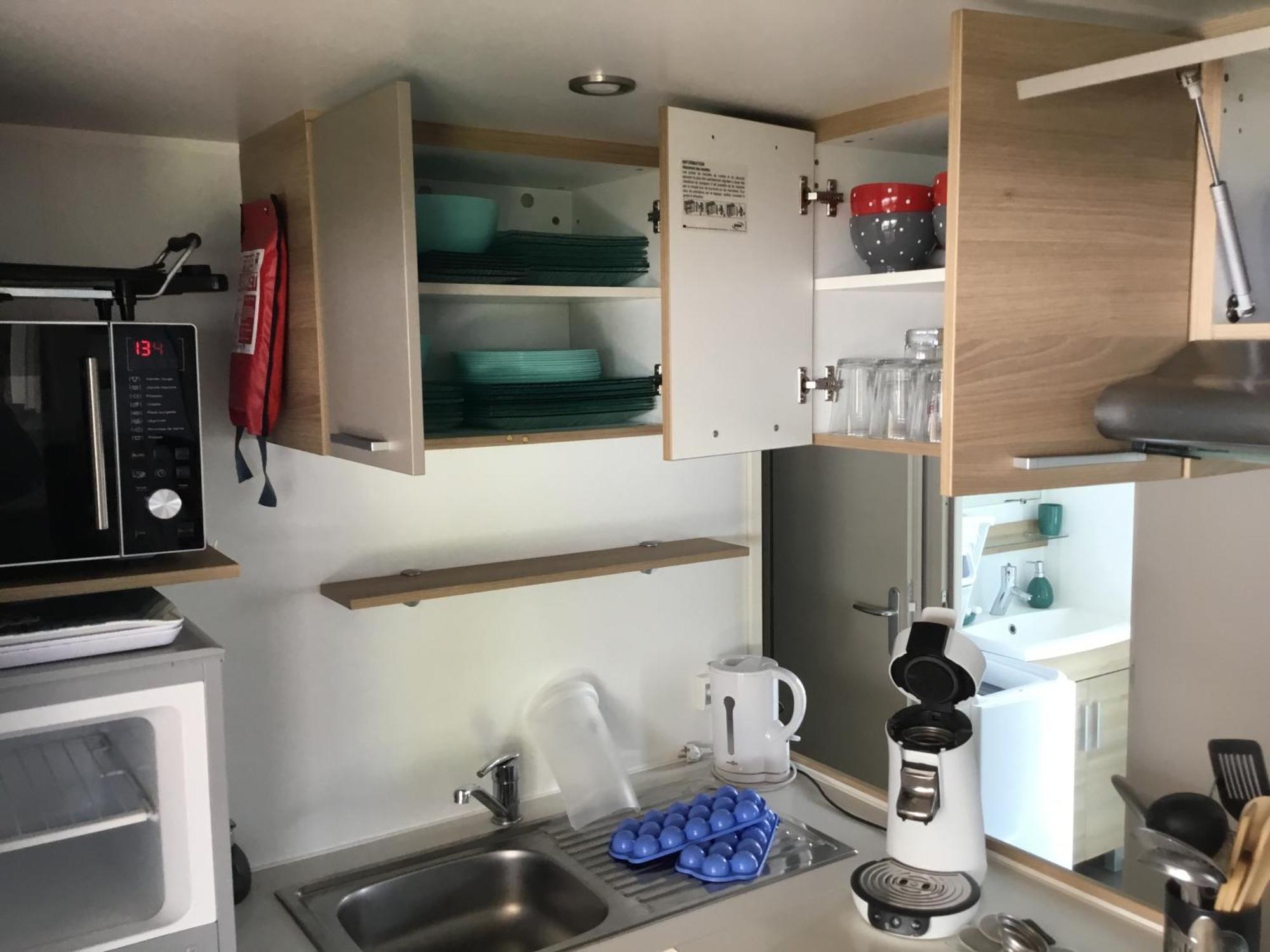 Frejus Tout Confort, Climatisation,Linge De Lit Et De Toilette, Coffre Fort, Ventilations Au Plafond Chambres Et Wifi Possible エクステリア 写真