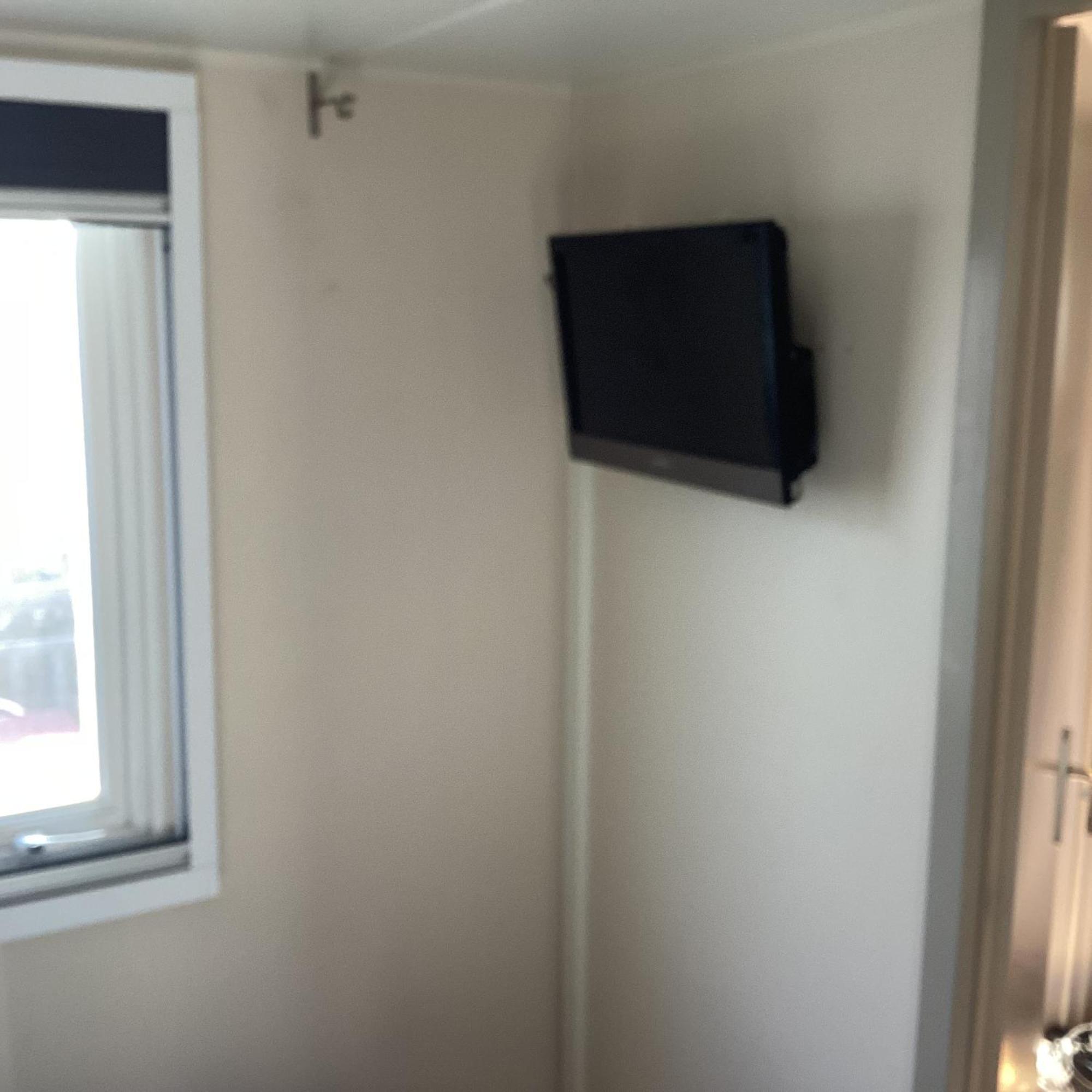Frejus Tout Confort, Climatisation,Linge De Lit Et De Toilette, Coffre Fort, Ventilations Au Plafond Chambres Et Wifi Possible エクステリア 写真